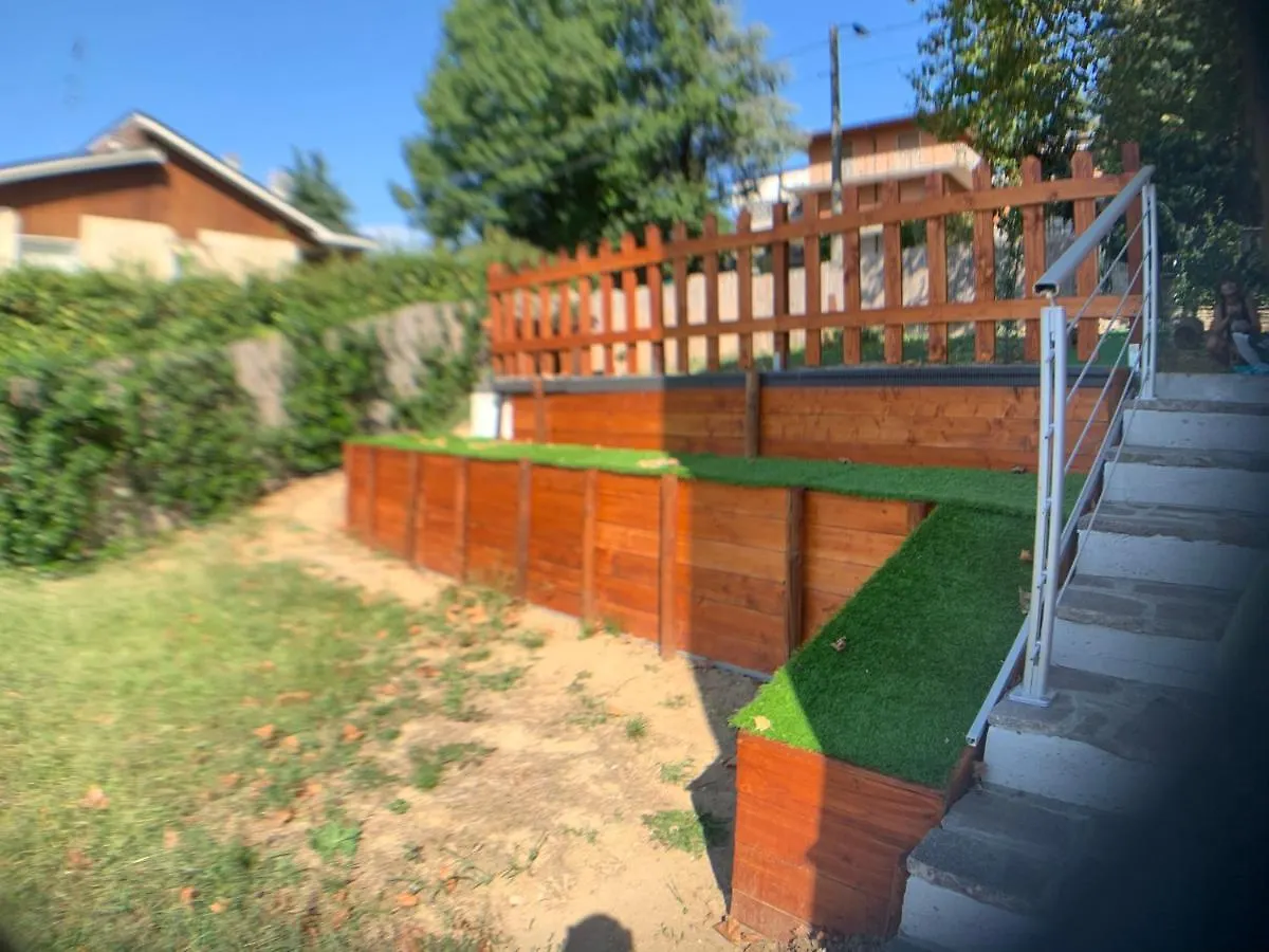 Bed & Breakfast Garden Hill Bnb Broni Italia
