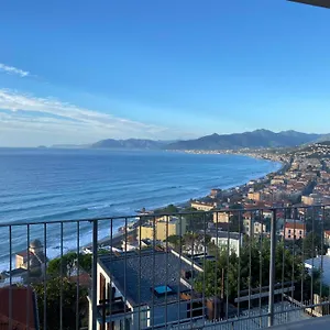 https://terrazza-felice.hotelitalianriviera.com